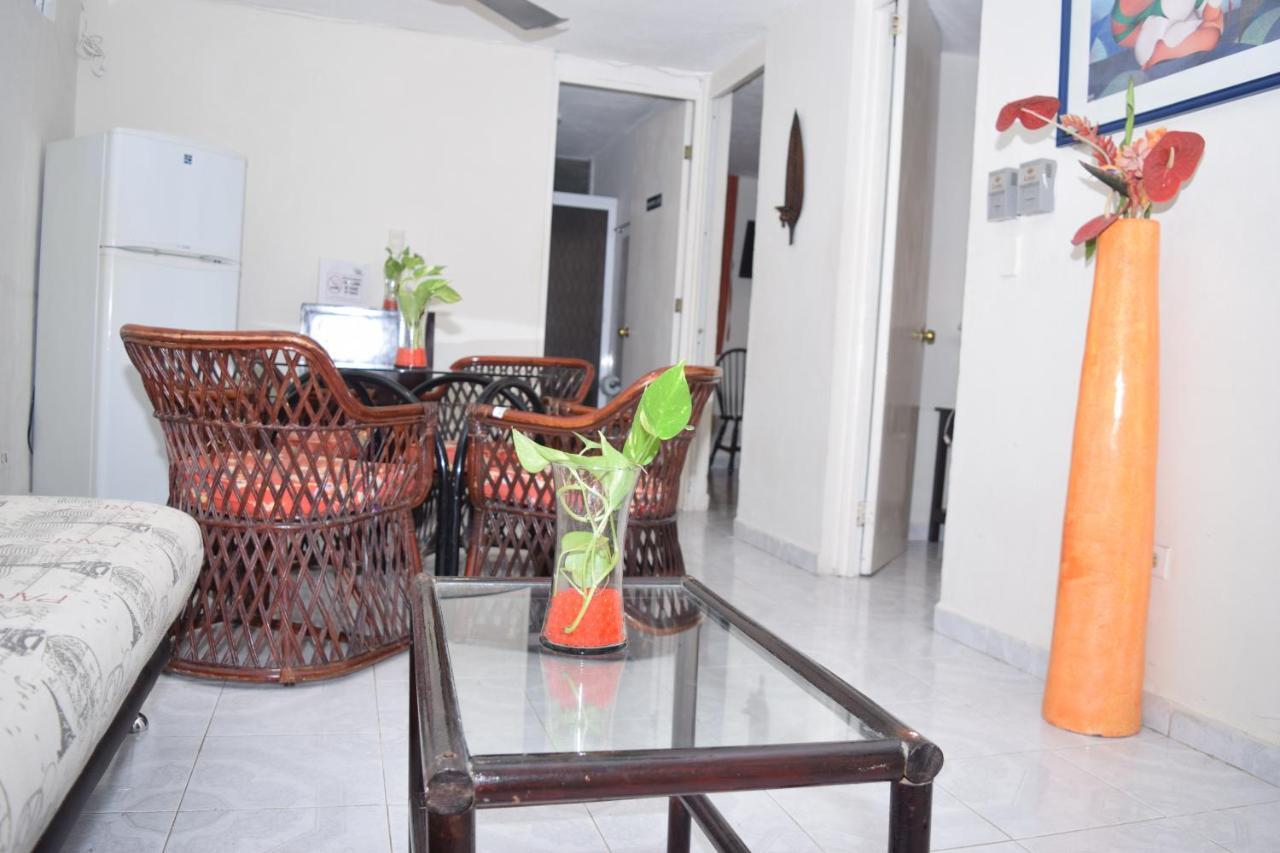 Hotel Suites Le Monde Cancún Exterior foto