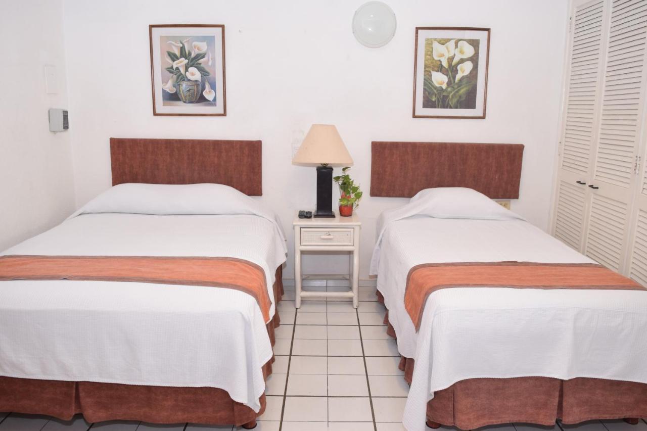 Hotel Suites Le Monde Cancún Exterior foto